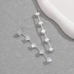 High-end Fashion Zircon Water Diamond Ear Drops Light Luxury Temperament Women - 图片 3